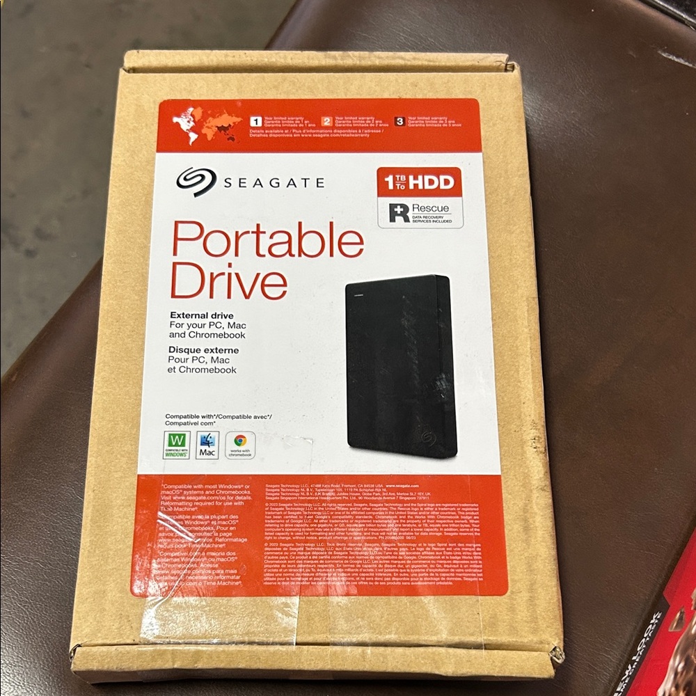 NEW & FACTORY SEALED Seagate 1TB Portable Drive